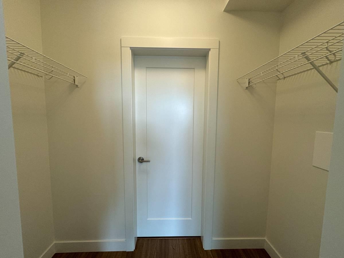 A205 31900 Raven Ave, Mission, British Columbia  V2V 0H5 - Photo 10 - R3113867