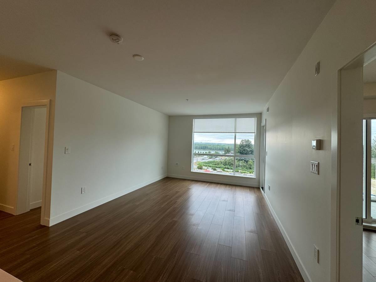 A205 31900 Raven Ave, Mission, British Columbia  V2V 0H5 - Photo 6 - R3113867