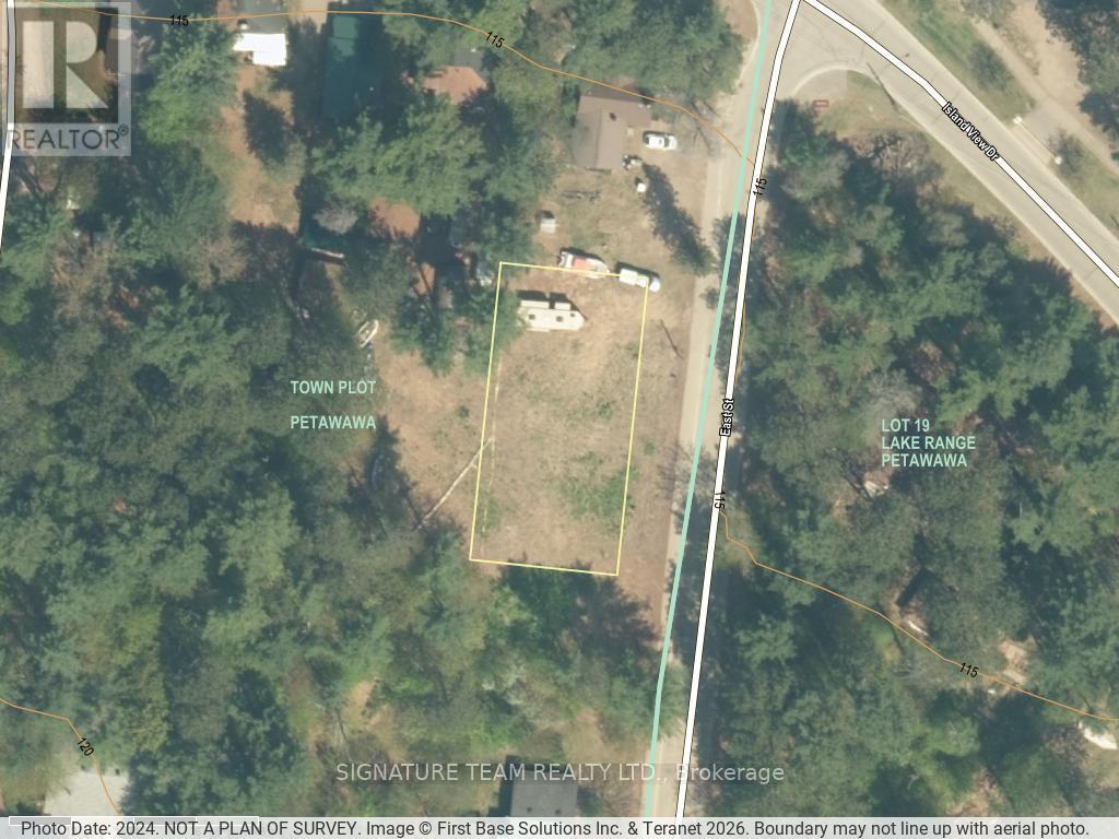 58 East Street, Petawawa, Ontario  K8H 2N9 - Photo 10 - X13023030