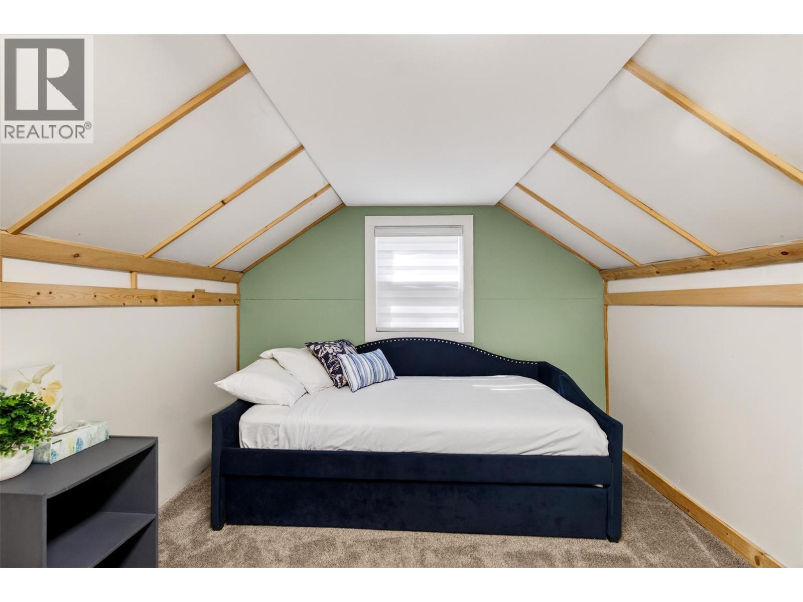 1360 Trans Canada Highway Ne, Salmon Arm, British Columbia  V1E 2S6 - Photo 61 - 10383375