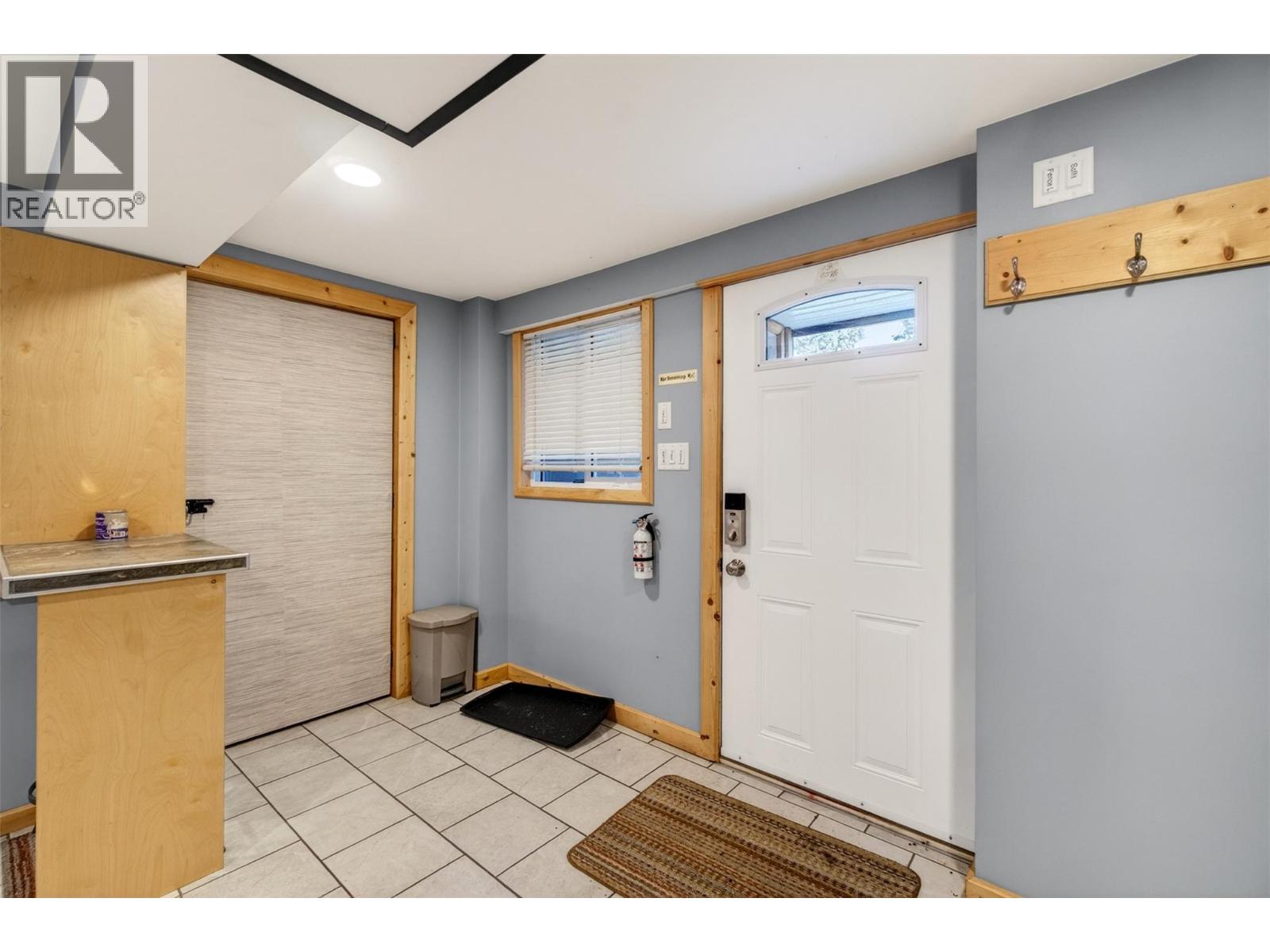 1360 Trans Canada Highway Ne, Salmon Arm, British Columbia  V1E 2S6 - Photo 48 - 10383375