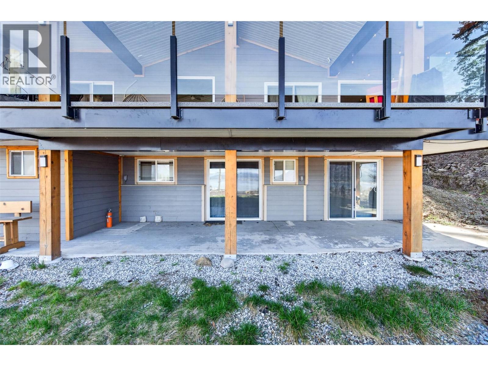 1360 Trans Canada Highway Ne, Salmon Arm, British Columbia  V1E 2S6 - Photo 75 - 10383375