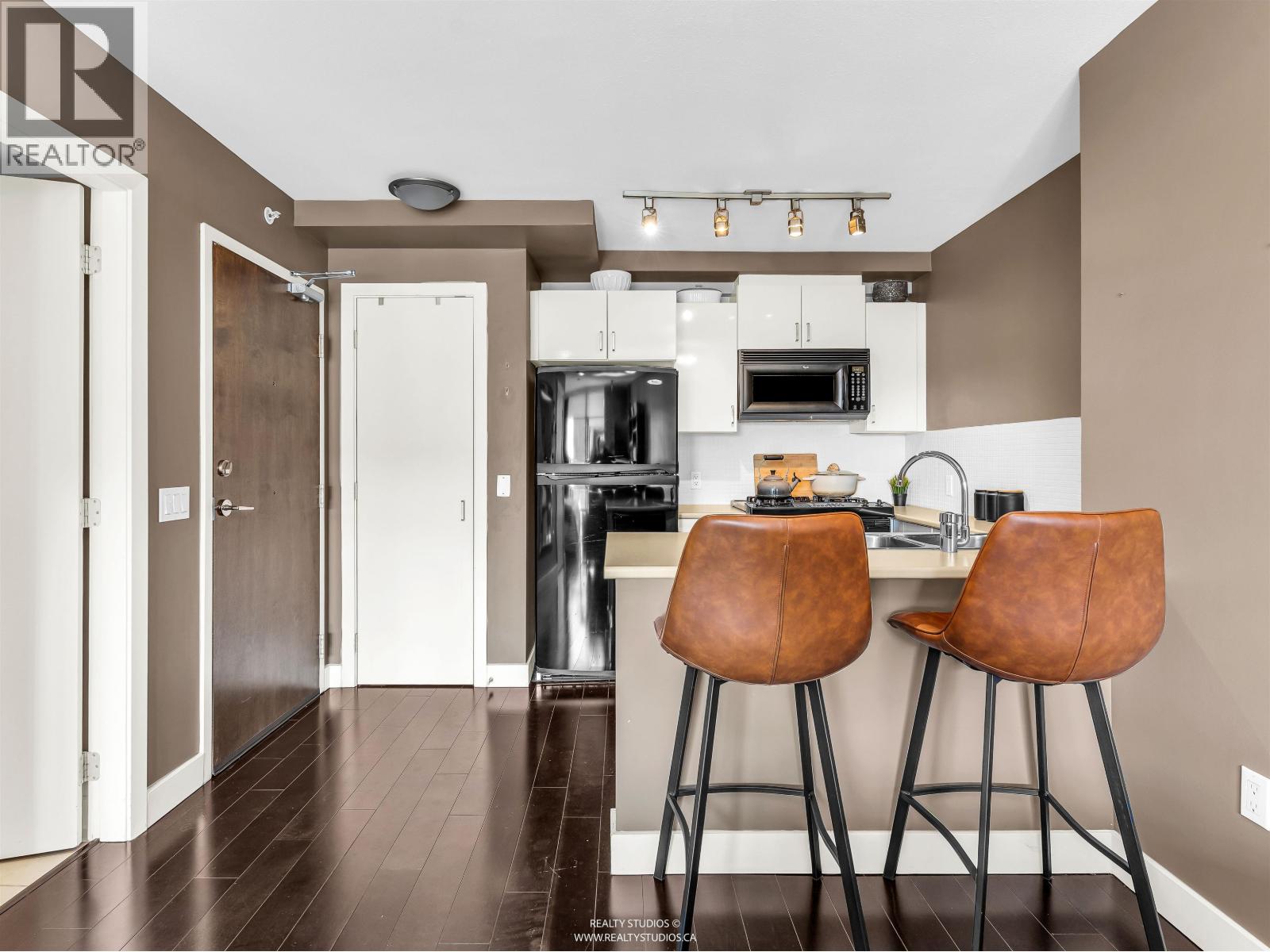 701 155 W 1st Street, North Vancouver, British Columbia  V7M 3N8 - Photo 12 - R3113441