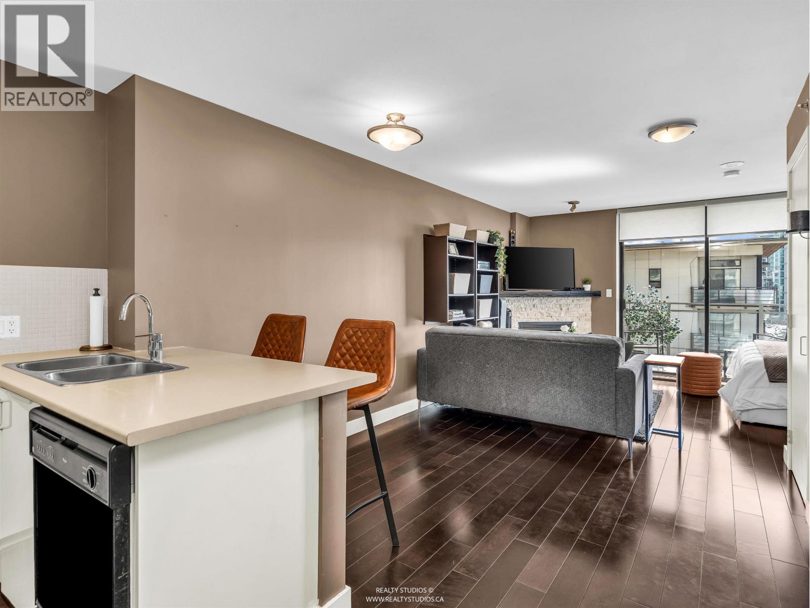 701 155 W 1st Street, North Vancouver, British Columbia  V7M 3N8 - Photo 13 - R3113441