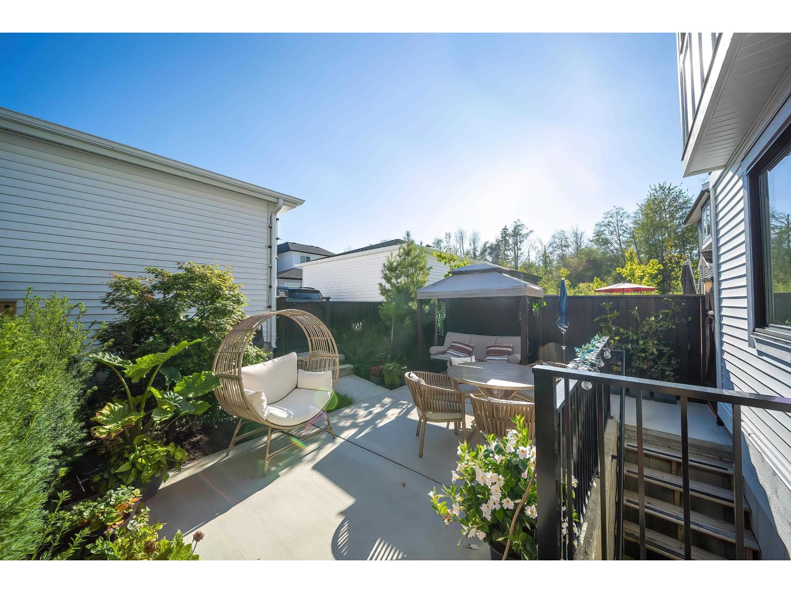 19628 75a Avenue, Langley, British Columbia  V2Y 3T2 - Photo 10 - R3113820