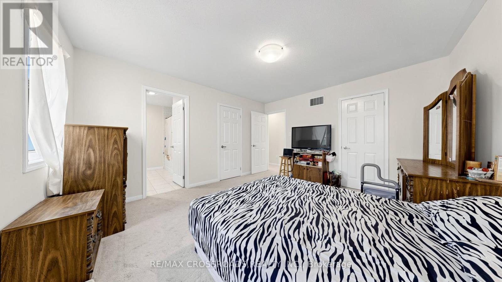 1754 Hayden Lane, Pickering, Ontario  L1X 0A9 - Photo 13 - E13023044