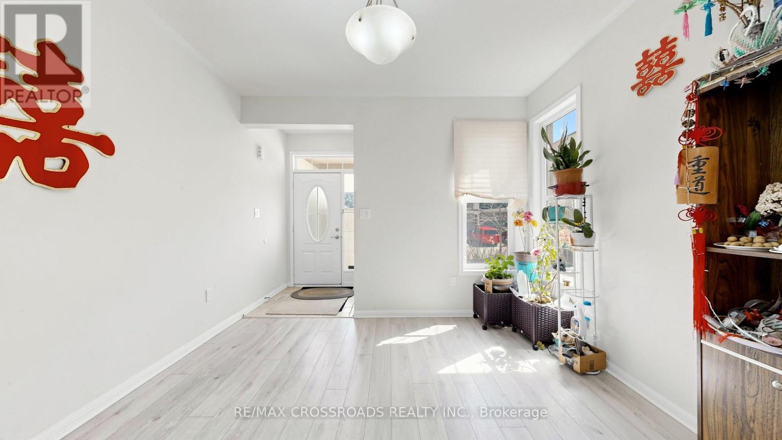 1754 Hayden Lane, Pickering, Ontario  L1X 0A9 - Photo 3 - E13023044