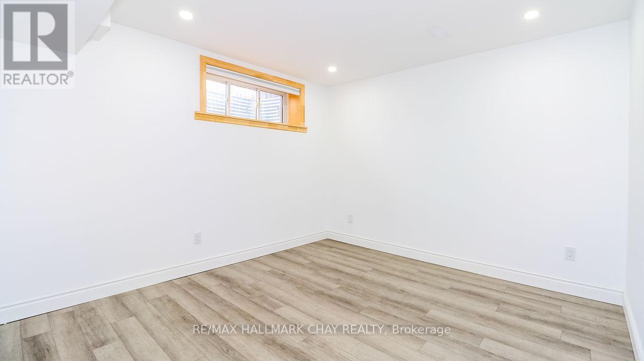 B-Lower - 30 Stevenson Street, Essa, Ontario  L3W 0P4 - Photo 18 - N13023022