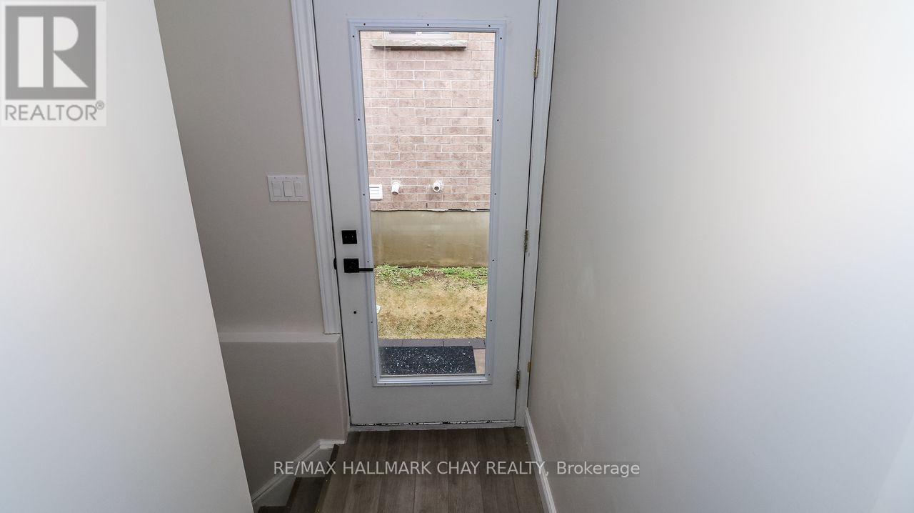 B-Lower - 30 Stevenson Street, Essa, Ontario  L3W 0P4 - Photo 6 - N13023022