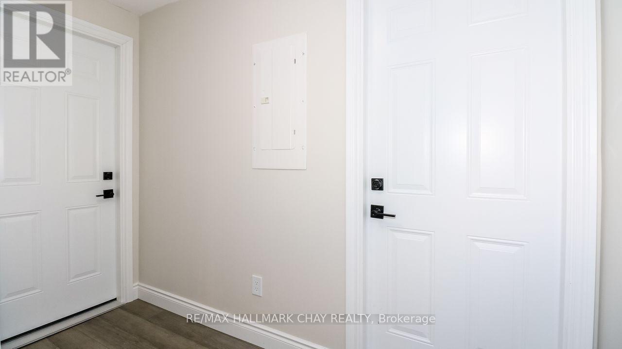 B-Lower - 30 Stevenson Street, Essa, Ontario  L3W 0P4 - Photo 9 - N13023022