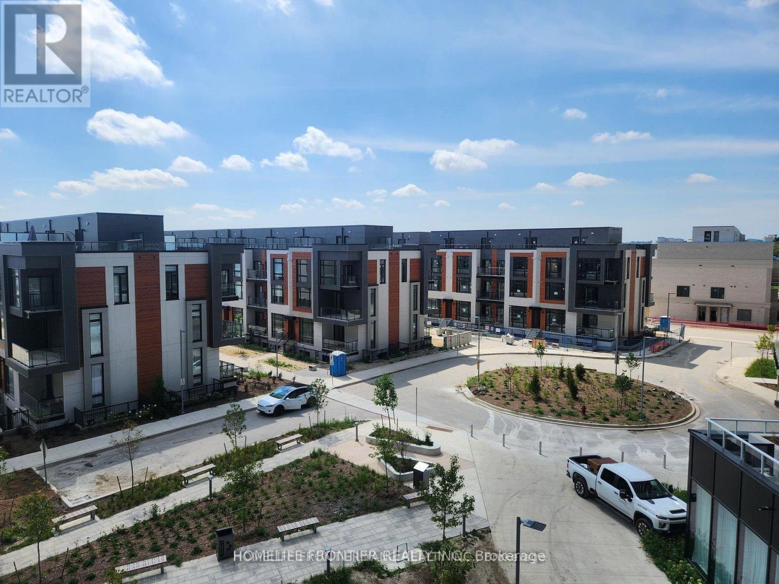 417 - 6 David Eyer Road, Richmond Hill, Ontario  L4S 1M4 - Photo 4 - N13023036