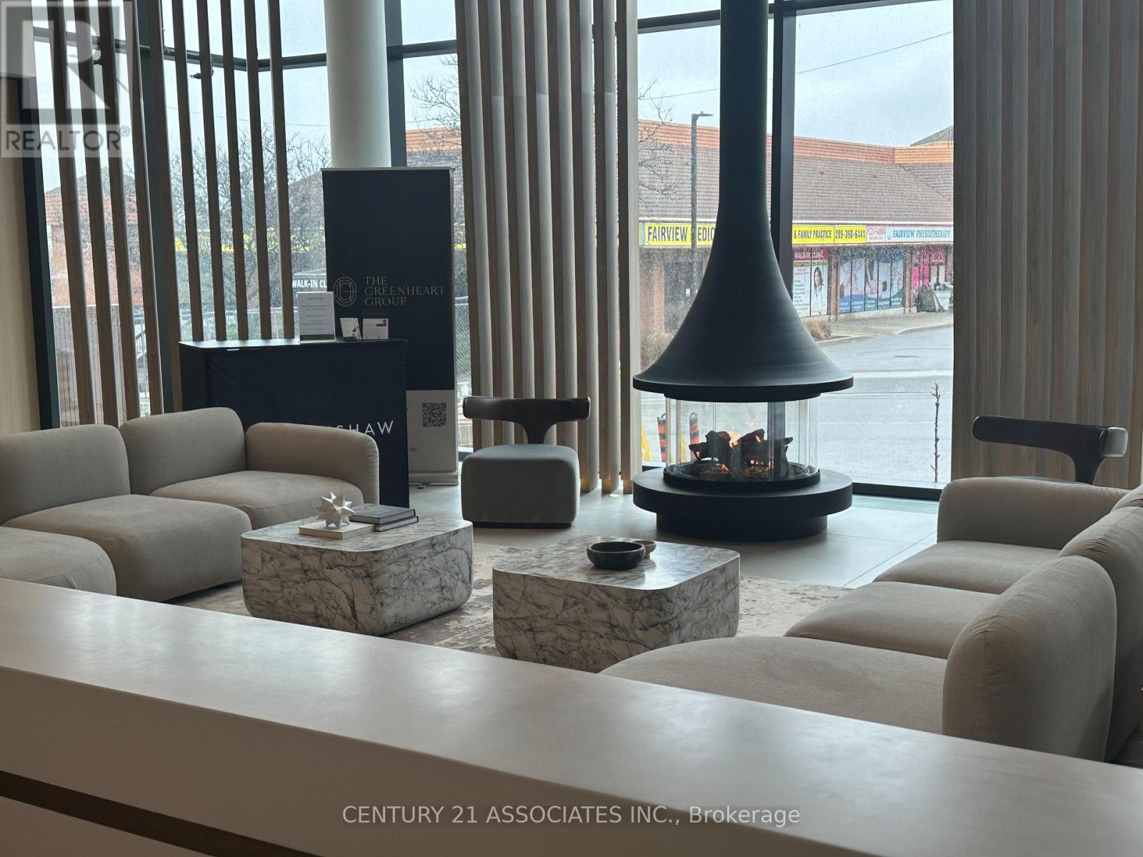 2310 - 1 Fairview Road E, Mississauga, Ontario  L5A 4C6 - Photo 3 - W13023018