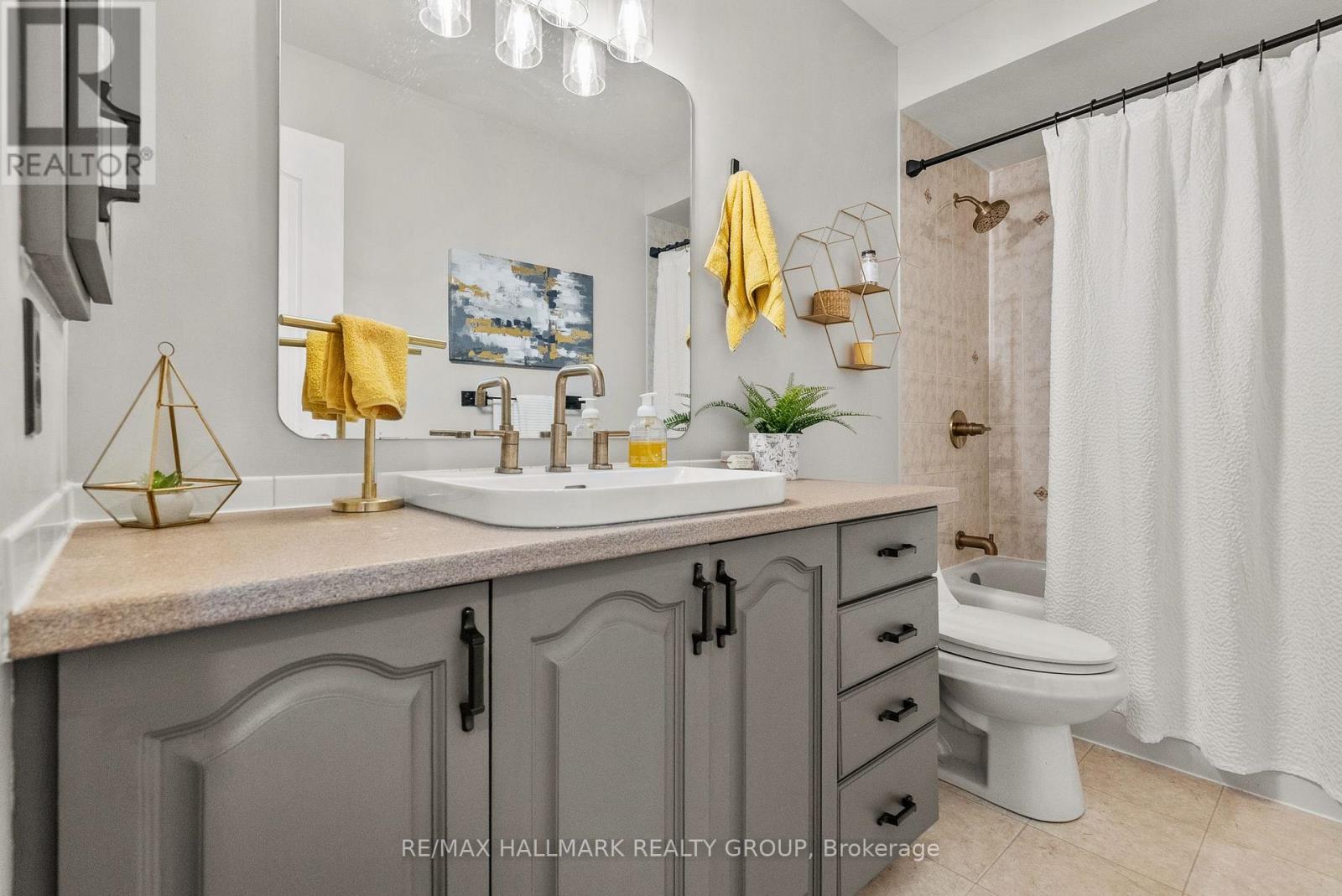 18 Irish Rose Crescent, Ottawa, Ontario  K2J 4T7 - Photo 21 - X12946148