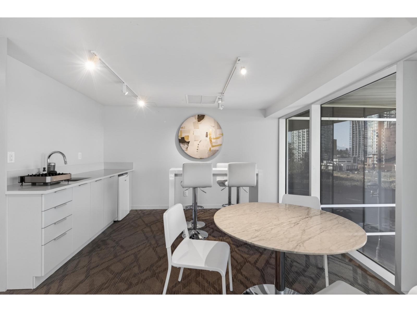 810 13308 Central Avenue, Surrey, British Columbia  V3T 0M4 - Photo 21 - R3113291