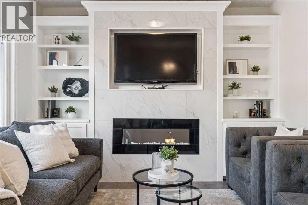 58 Buckskin Way, Cochrane, Alberta  T4C 2P2 - Photo 3 - A2288963