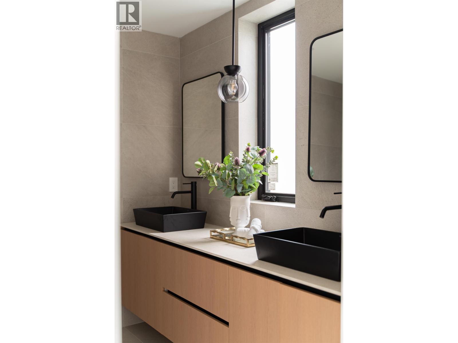 6575 Lime Street, Vancouver, British Columbia  V6P 5V7 - Photo 31 - R3109771