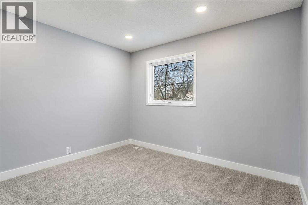 48 Douglas Park Boulevard Se, Calgary, Alberta  T2Z 2B1 - Photo 34 - A2297289