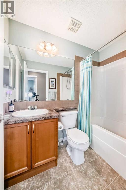 223 Auburn Bay Heights Se, Calgary, Alberta  T3M 0A8 - Photo 37 - A2297529