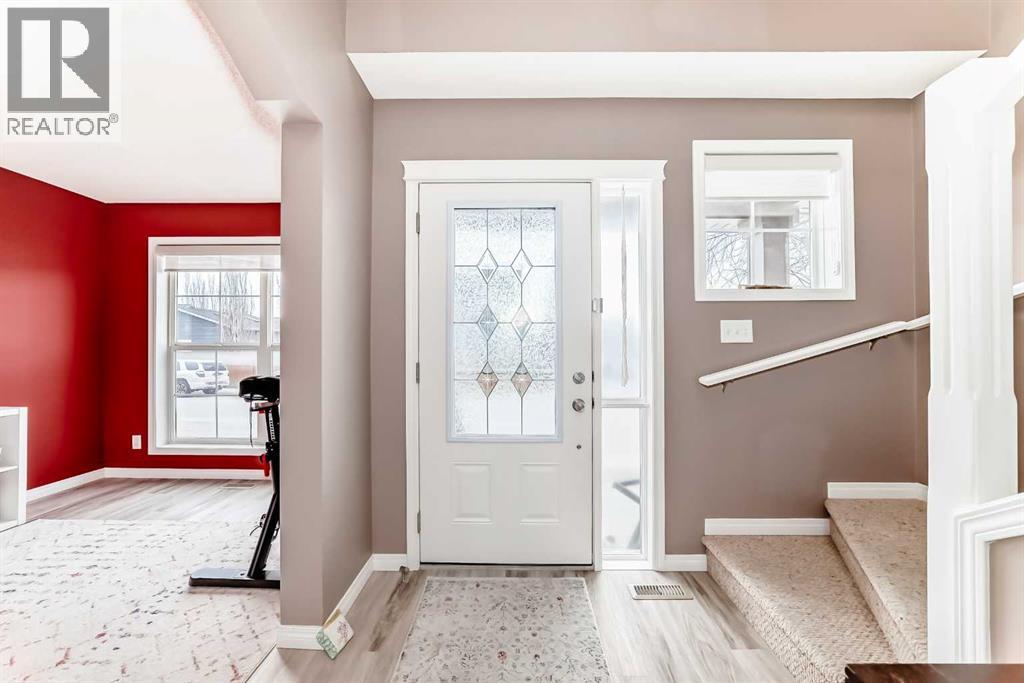 223 Auburn Bay Heights Se, Calgary, Alberta  T3M 0A8 - Photo 3 - A2297529