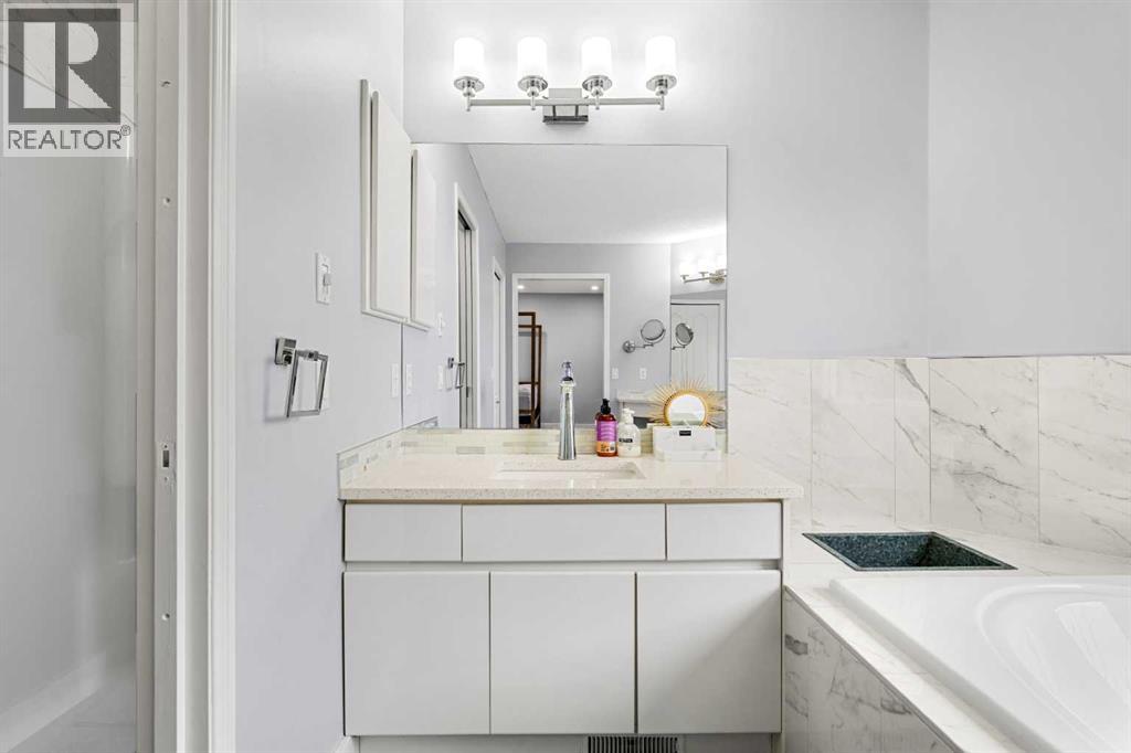 48 Douglas Park Boulevard Se, Calgary, Alberta  T2Z 2B1 - Photo 23 - A2297289