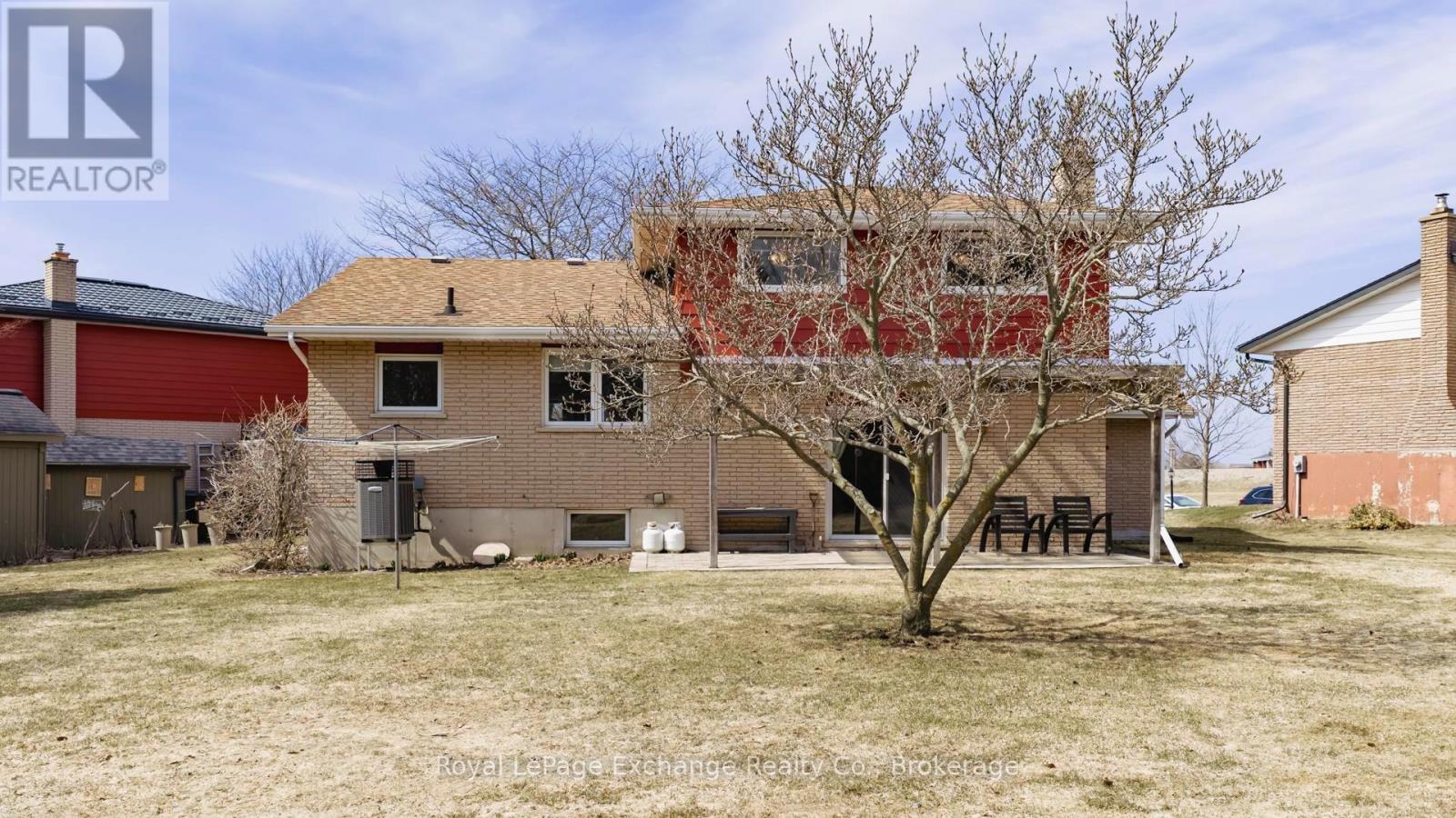 1147 Knights Court, Kincardine, Ontario  N2Z 2C8 - Photo 40 - X12946248