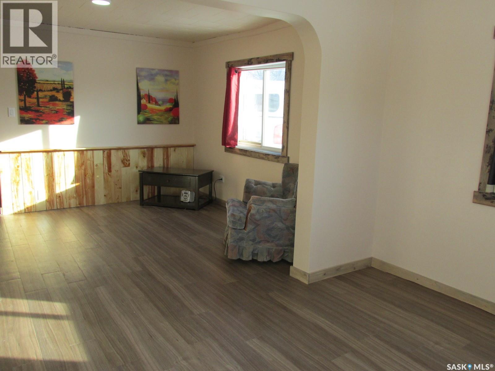 901 2nd Street W, Nipawin, Saskatchewan  S0E 1E0 - Photo 13 - SK028419