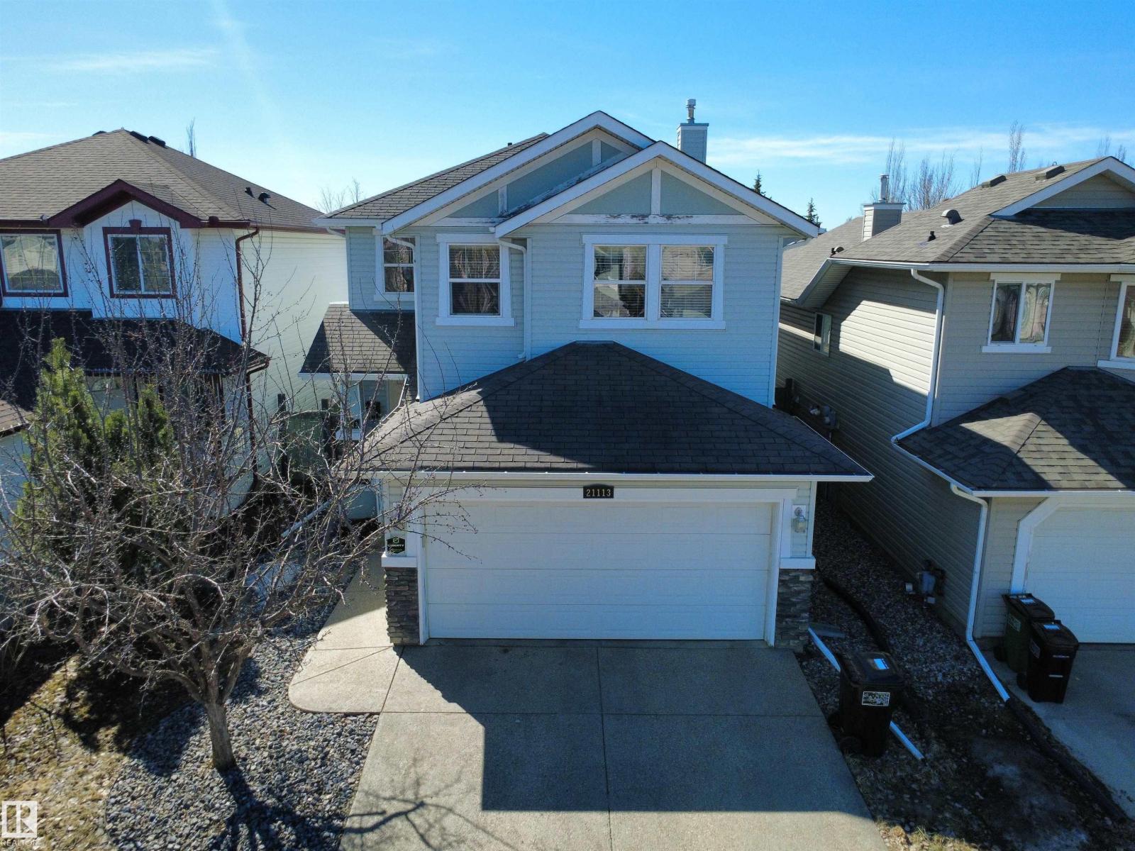 21113 92A AV NW, Edmonton, Alberta