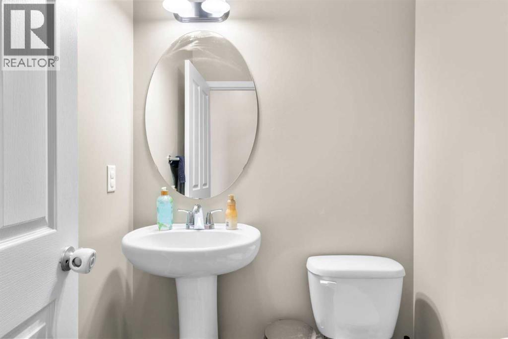 12 Brightoncrest Manor, Calgary, Alberta  T2Z 0N9 - Photo 5 - A2293574