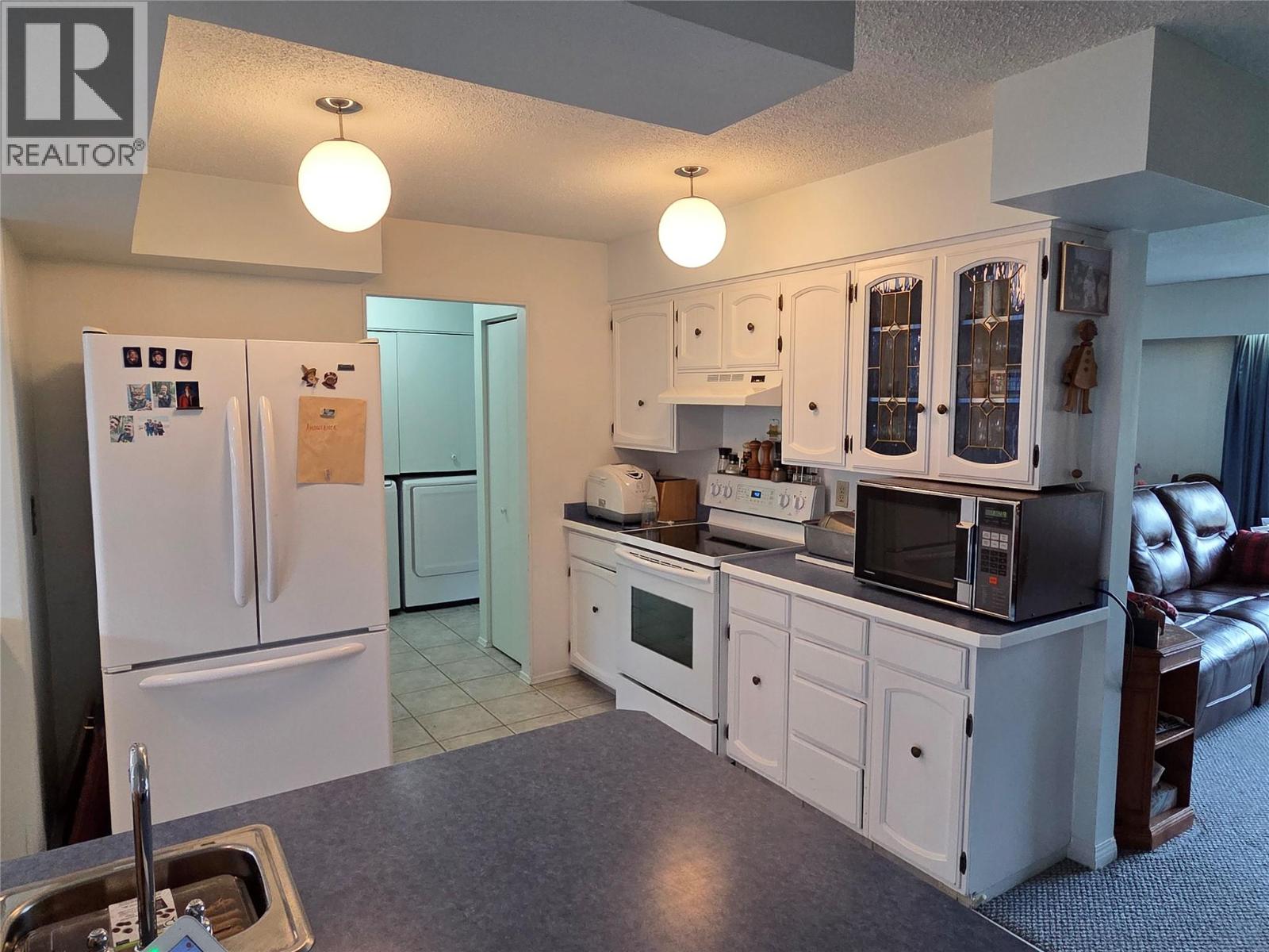 723 3rd Avenue, Keremeos, British Columbia  V0X 1N2 - Photo 9 - 10384153