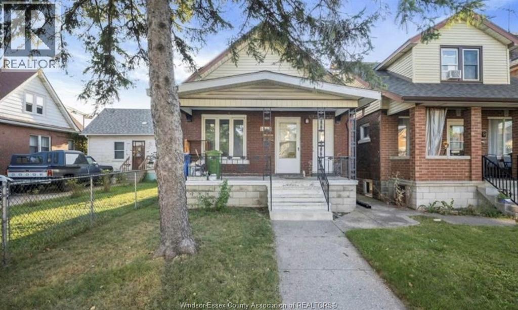 1085 Langlois AVENUE Unit# Main, Windsor, Ontario