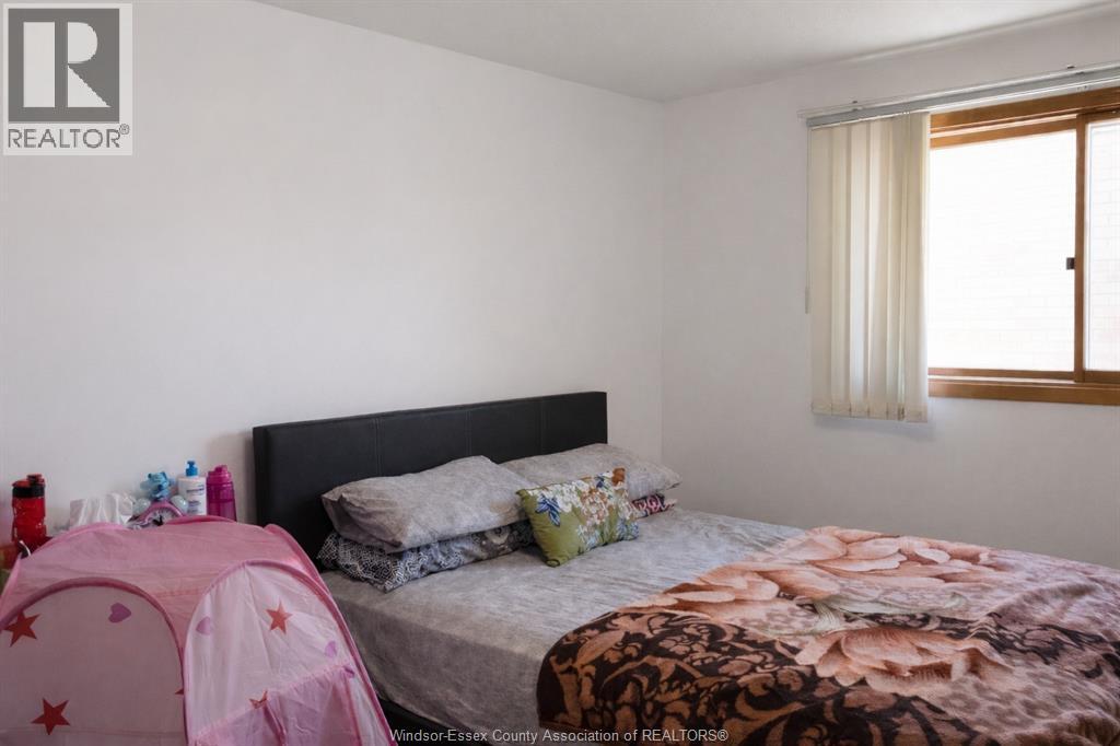 1616 Burwell Court, Windsor, Ontario  N9C 3Z8 - Photo 23 - 26006311