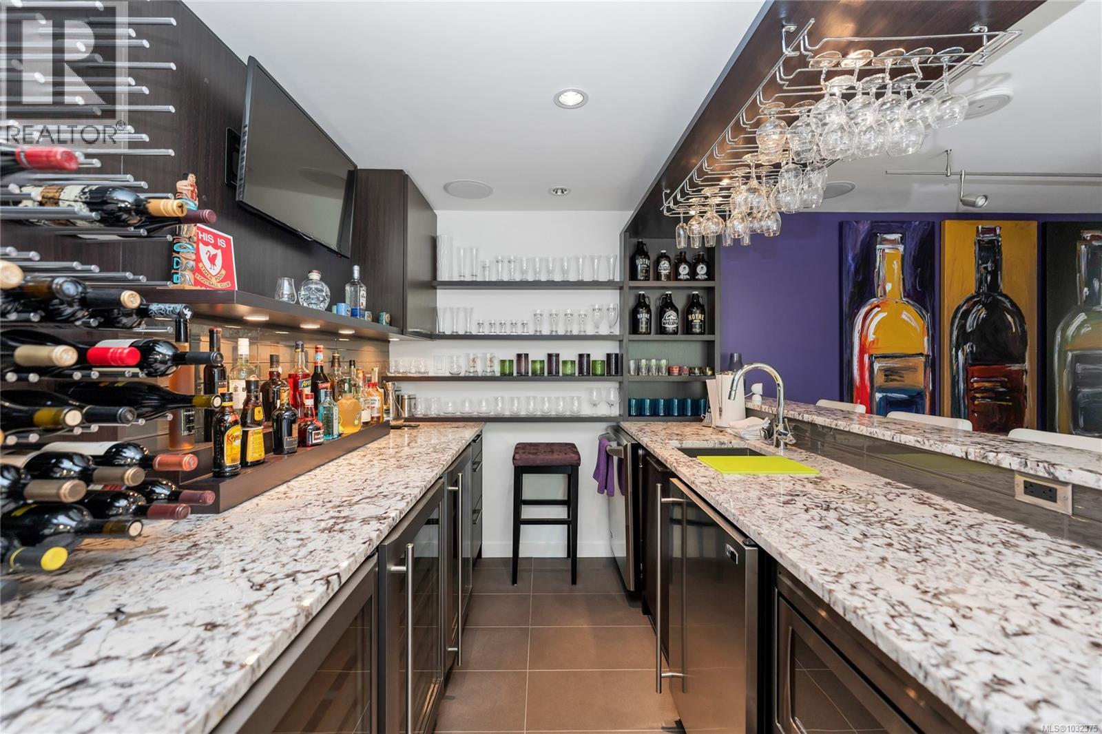 302 608 Broughton St, Victoria, British Columbia  V8W 1C7 - Photo 28 - 1032375