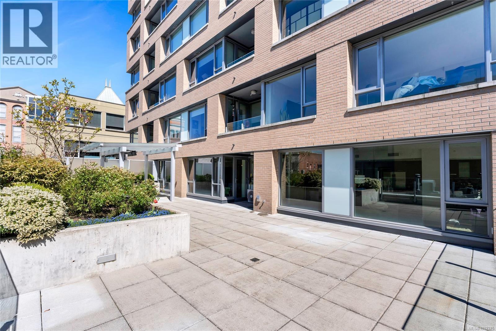 302 608 Broughton St, Victoria, British Columbia  V8W 1C7 - Photo 44 - 1032375