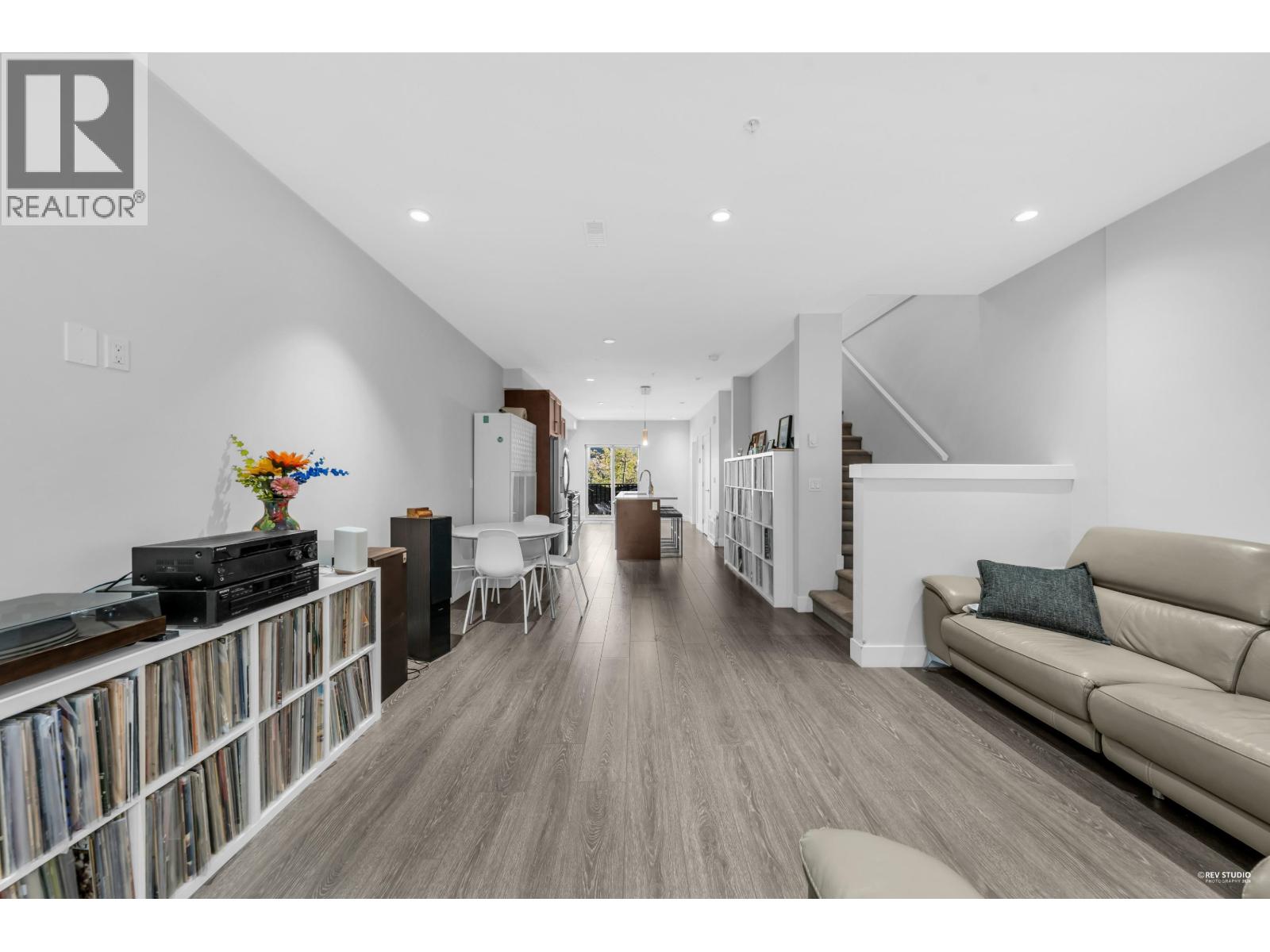 66 843 Ewen Avenue, New Westminster, British Columbia  V3M 0K6 - Photo 28 - R3113855