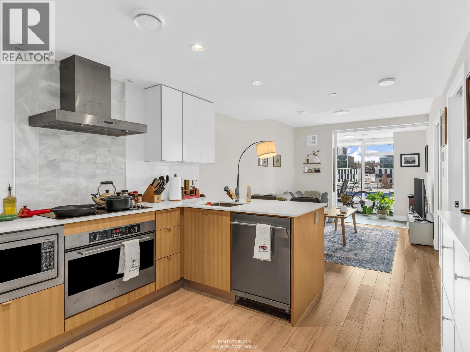 710 159 W 2nd Avenue, Vancouver, British Columbia  V5Y 0L8 - Photo 5 - R3113856