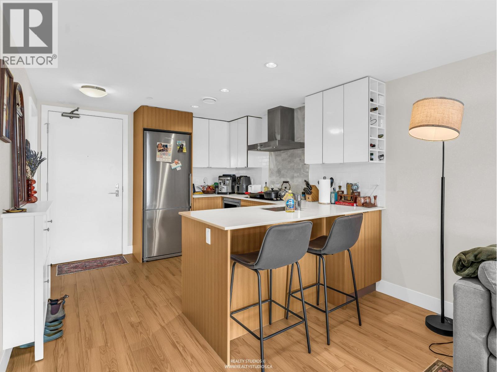 710 159 W 2nd Avenue, Vancouver, British Columbia  V5Y 0L8 - Photo 6 - R3113856