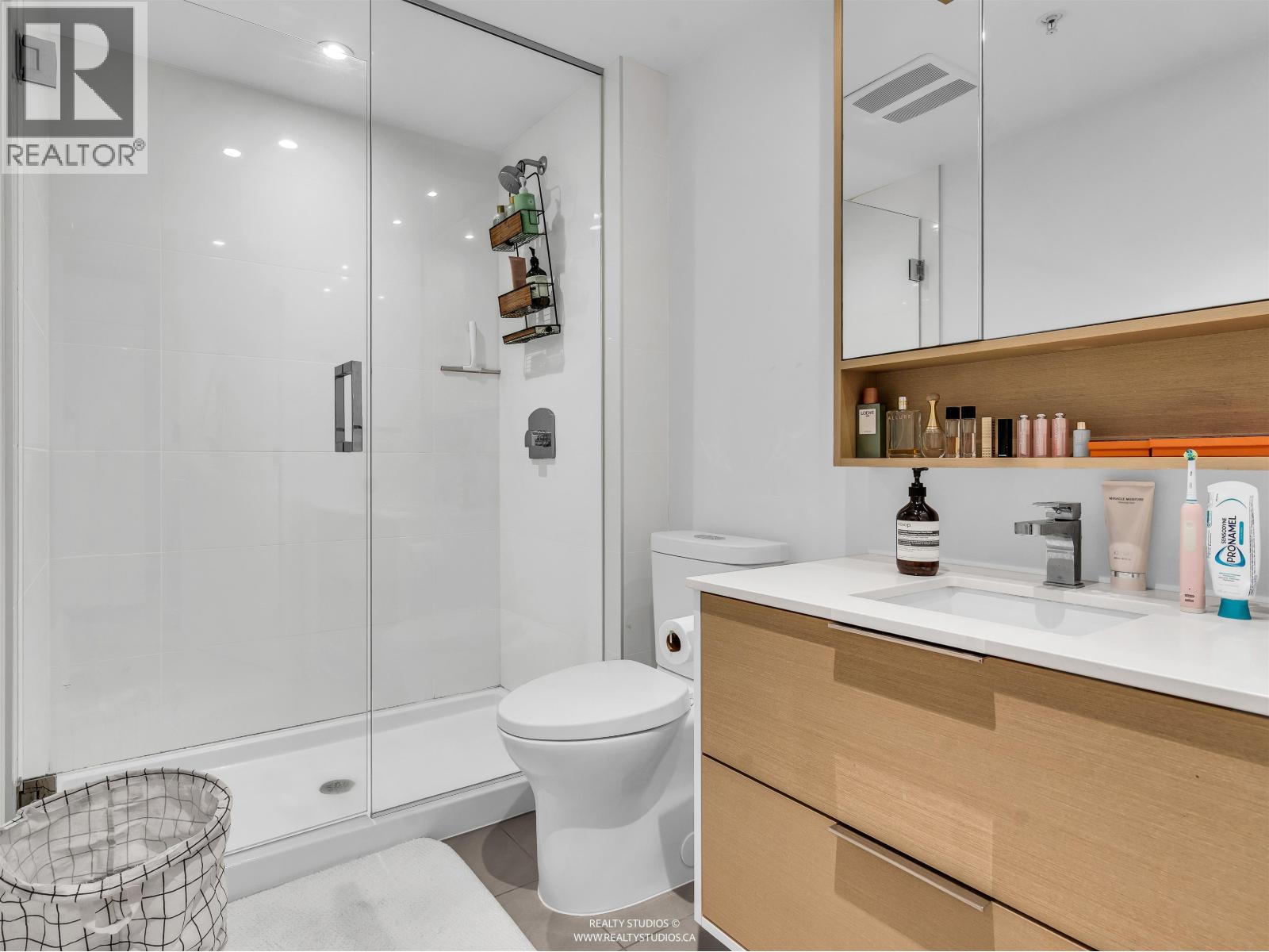 203 1661 Quebec Street, Vancouver, British Columbia  V6A 0H2 - Photo 10 - R3113859