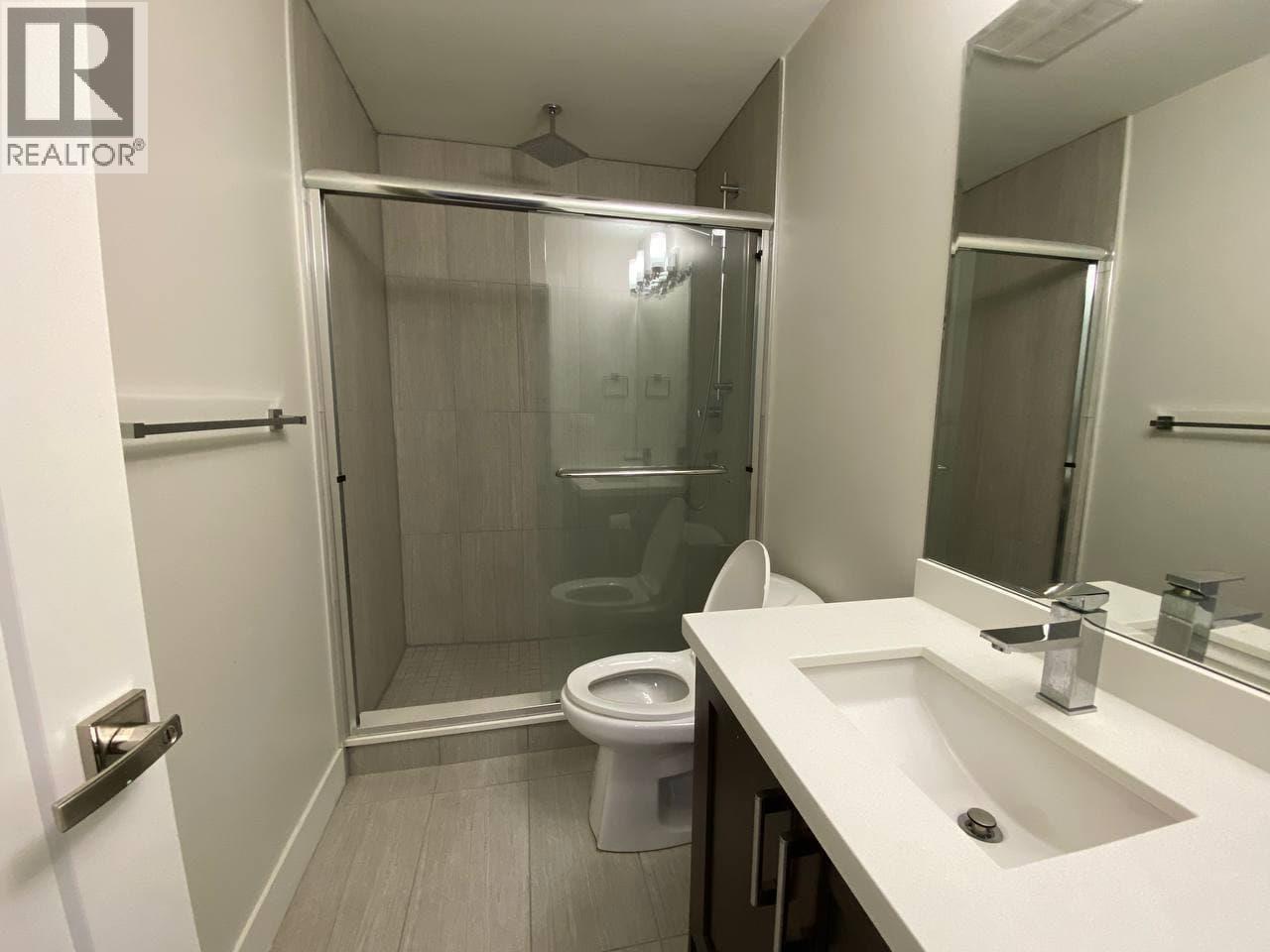 960 Montroyal, North Vancouver, British Columbia  V7R 2H1 - Photo 16 - R3113868