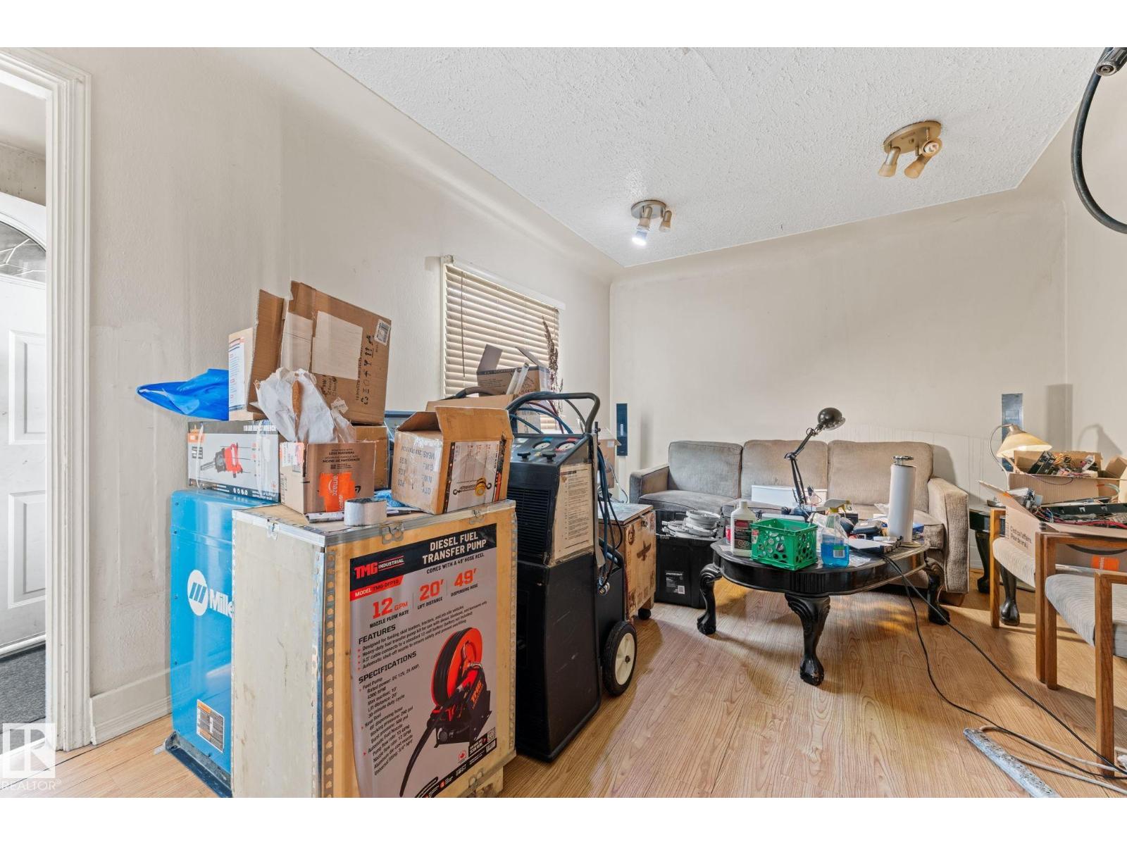 10621 153 St Nw, Edmonton, Alberta  T5P 2C4 - Photo 10 - E4483279