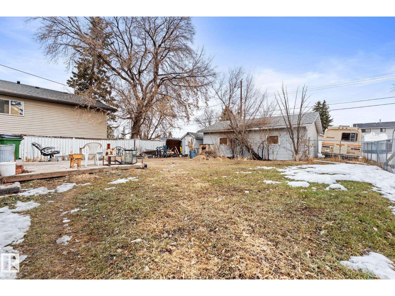 10621 153 St Nw, Edmonton, Alberta  T5P 2C4 - Photo 4 - E4483279