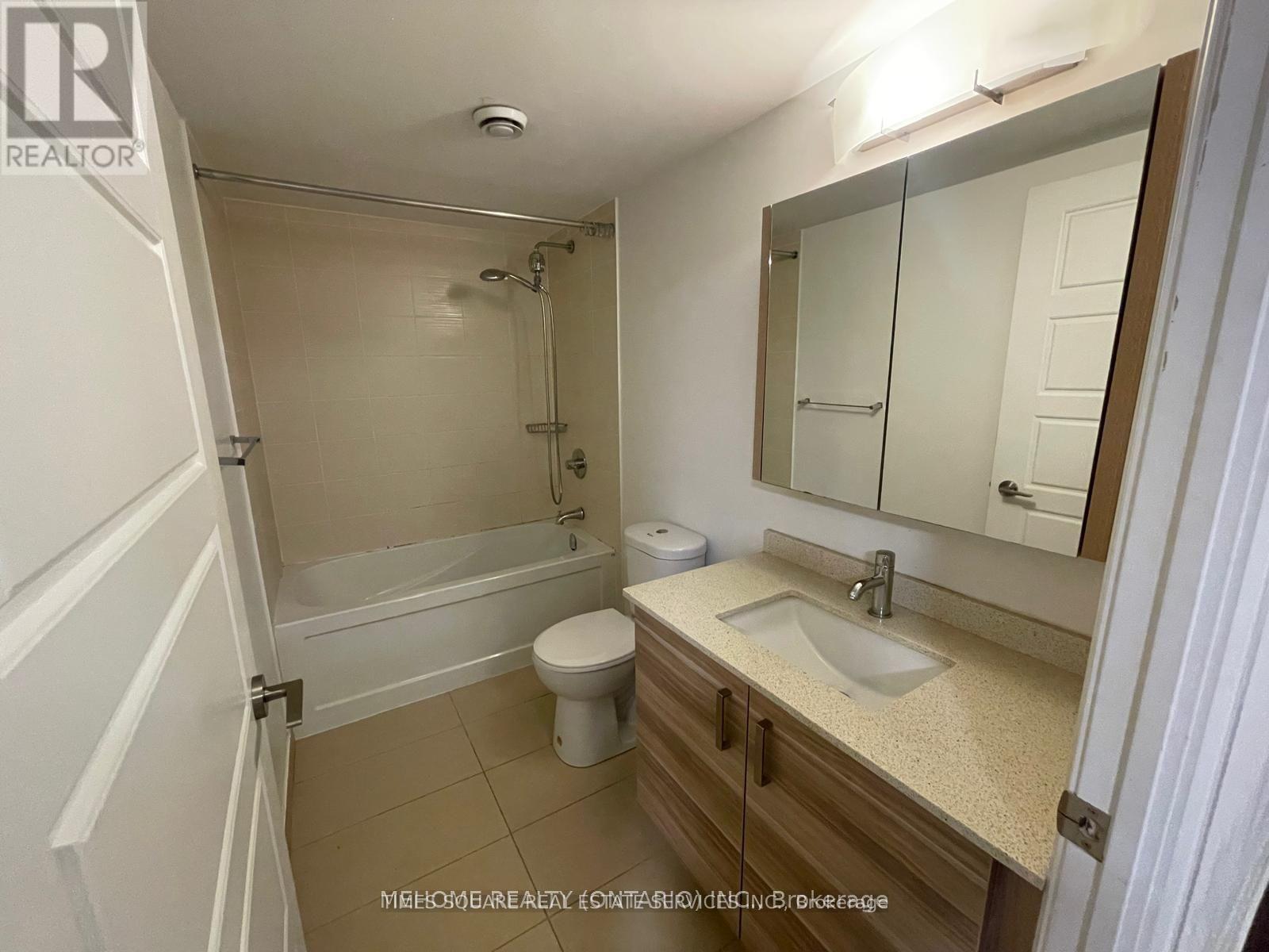 518 - 1 Uptown Drive, Markham, Ontario  L3R 5C1 - Photo 4 - N13023062