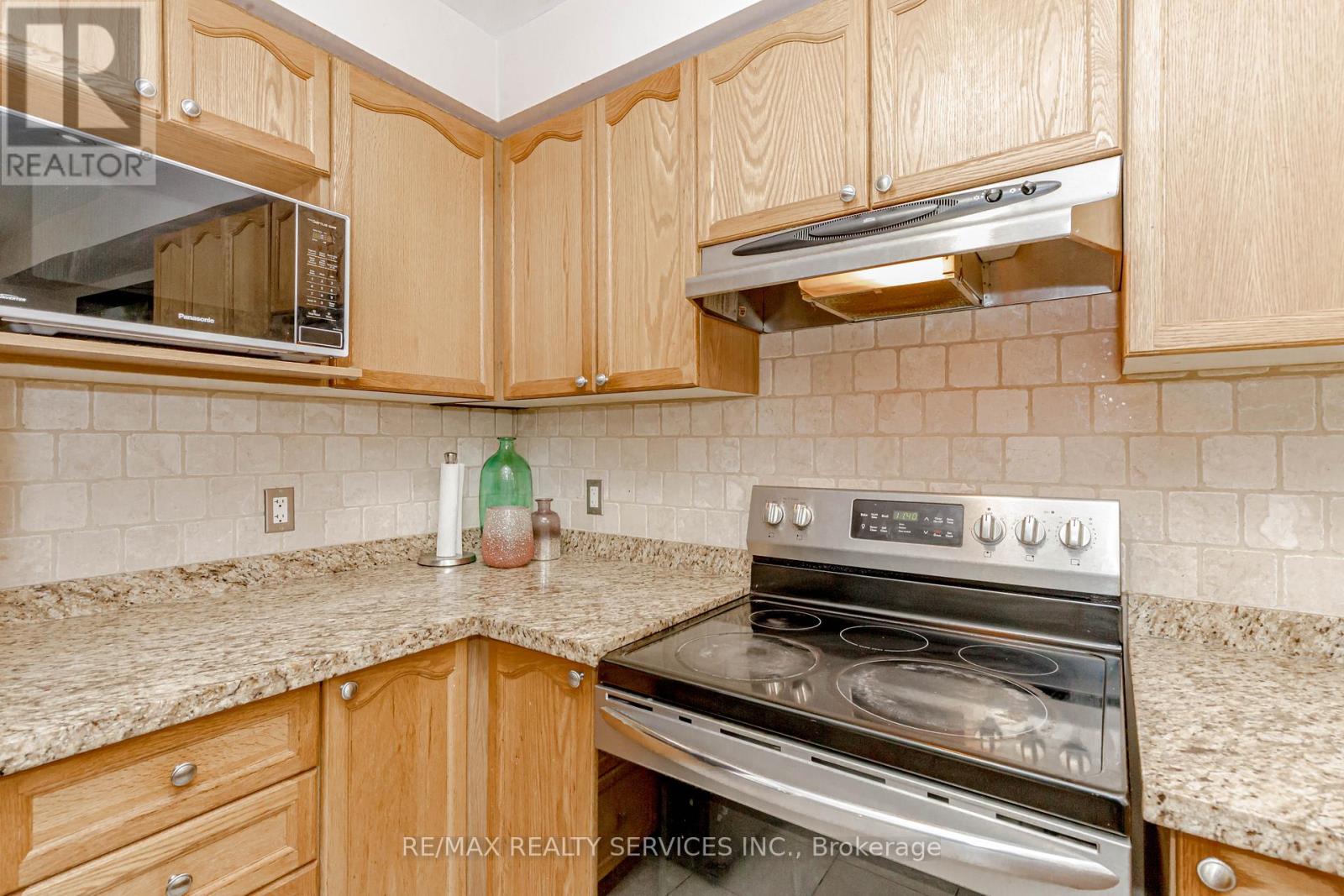 3120 Highbourne Crescent, Oakville, Ontario  L6M 5H2 - Photo 15 - W13023066