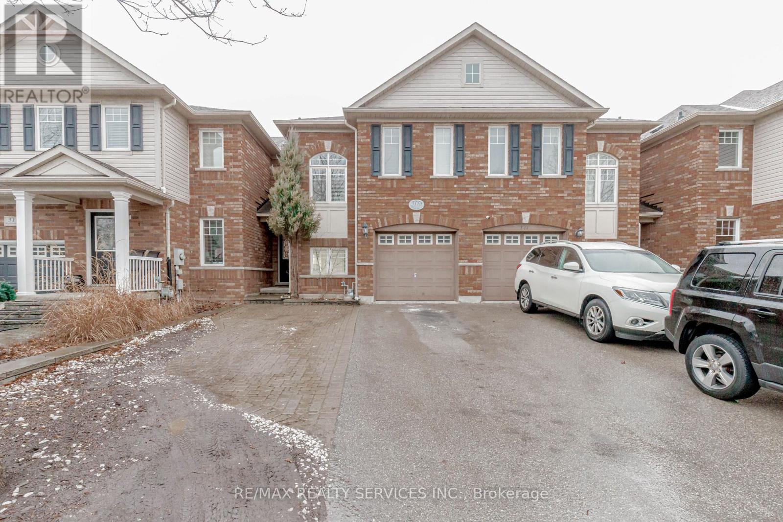 3120 Highbourne Crescent, Oakville, Ontario  L6M 5H2 - Photo 2 - W13023066