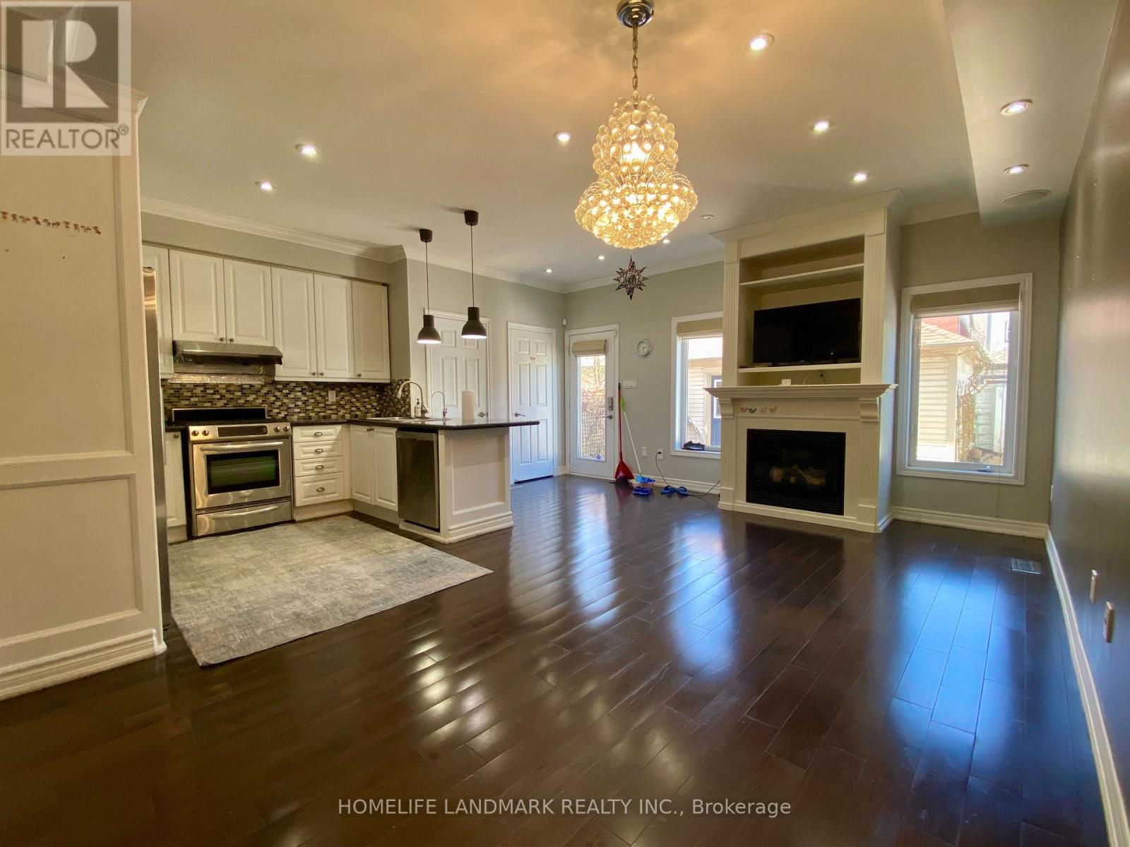 259 Gatwick Drive, Oakville, Ontario  L6H 7K3 - Photo 4 - W13023070