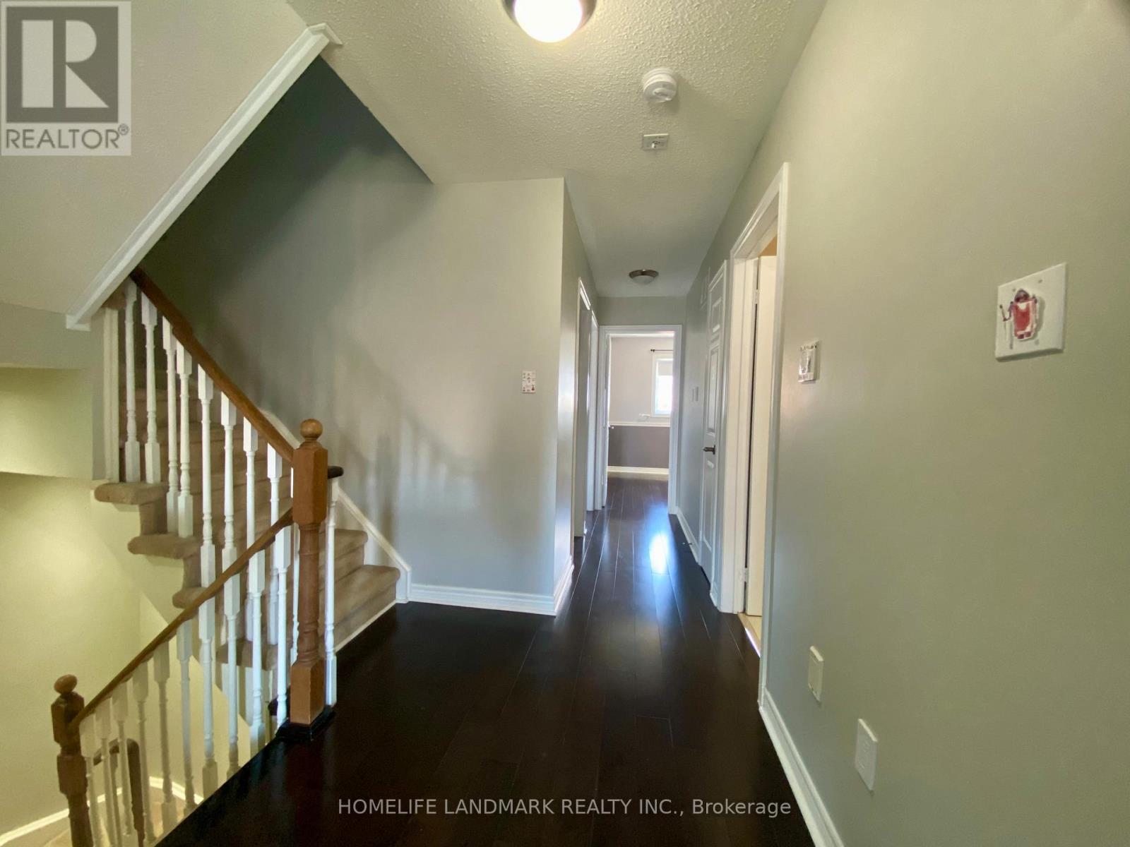 259 Gatwick Drive, Oakville, Ontario  L6H 7K3 - Photo 7 - W13023070