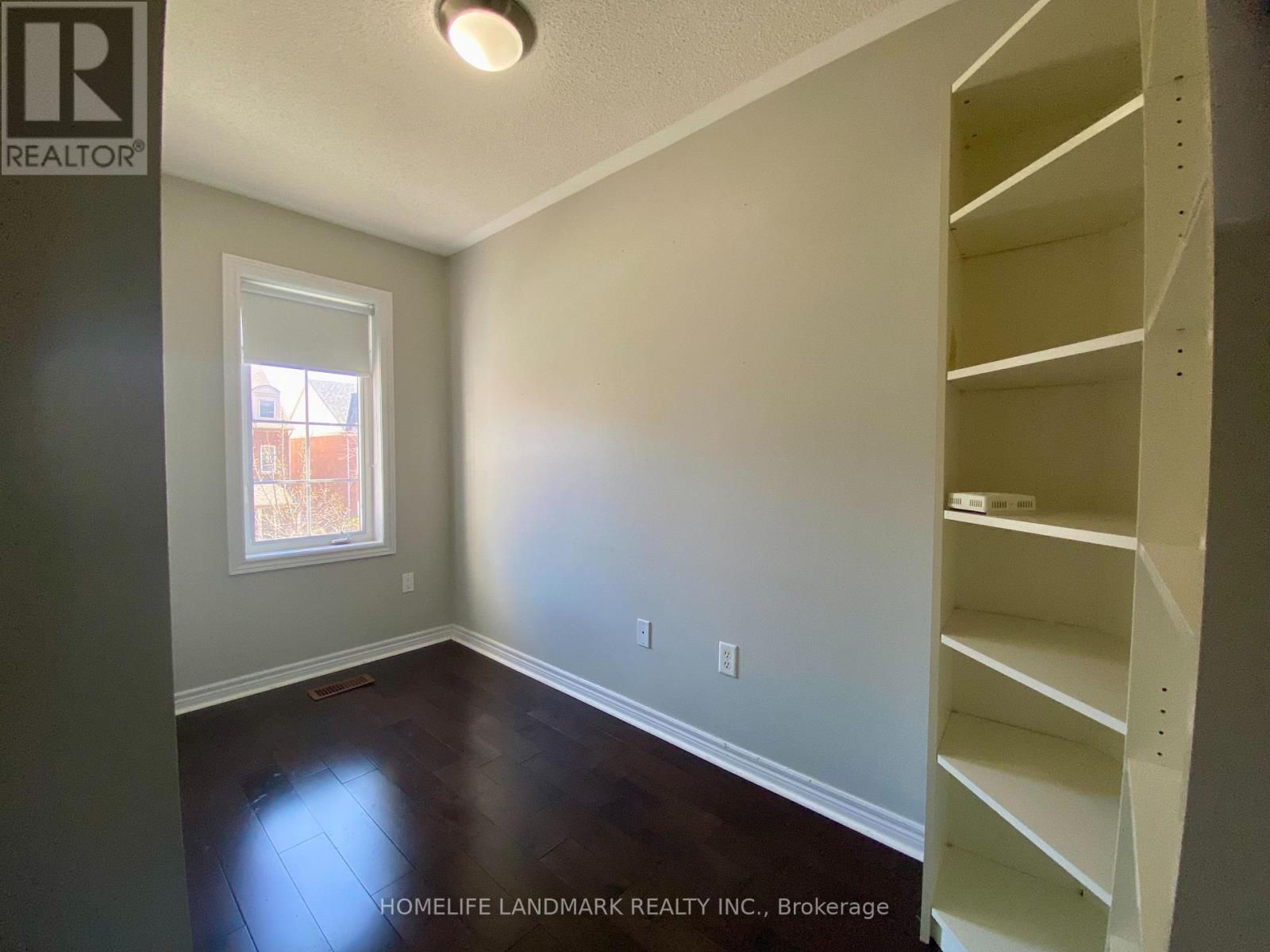 259 Gatwick Drive, Oakville, Ontario  L6H 7K3 - Photo 9 - W13023070