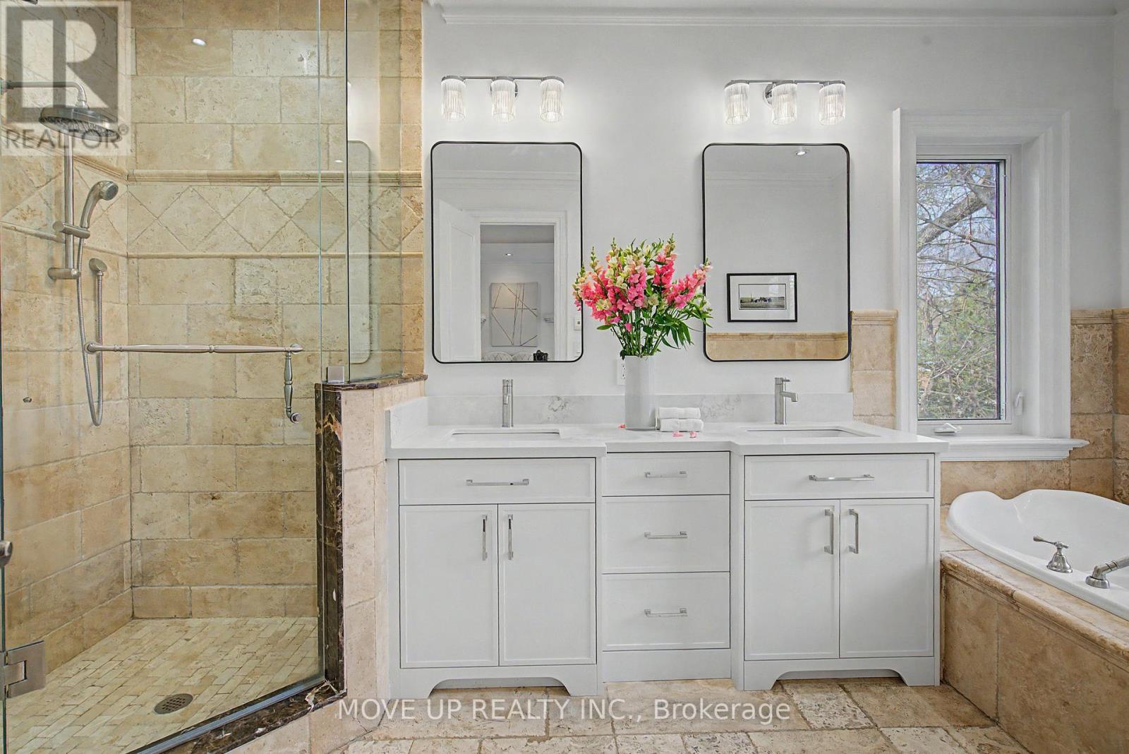 226 Glengarry Avenue, Toronto (Lawrence Park North), Ontario  M5M 1E4 - Photo 22 - C13023054