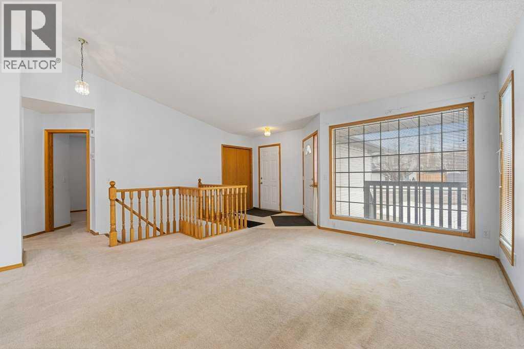 9119 Scurfield Drive Nw, Calgary, Alberta  T3L 1X7 - Photo 13 - A2293959