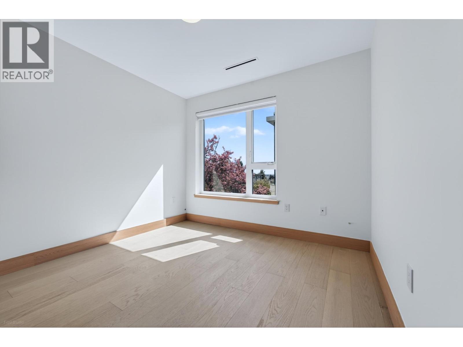 3 1495 E 58th Avenue, Vancouver, British Columbia  V5P 2B9 - Photo 11 - R3108812