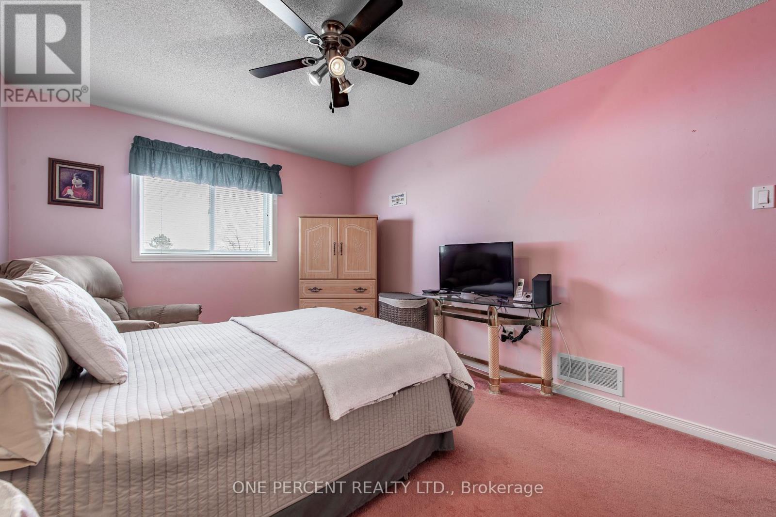 21a Amanda Street, Orangeville, Ontario  L9W 2J9 - Photo 19 - W12808328